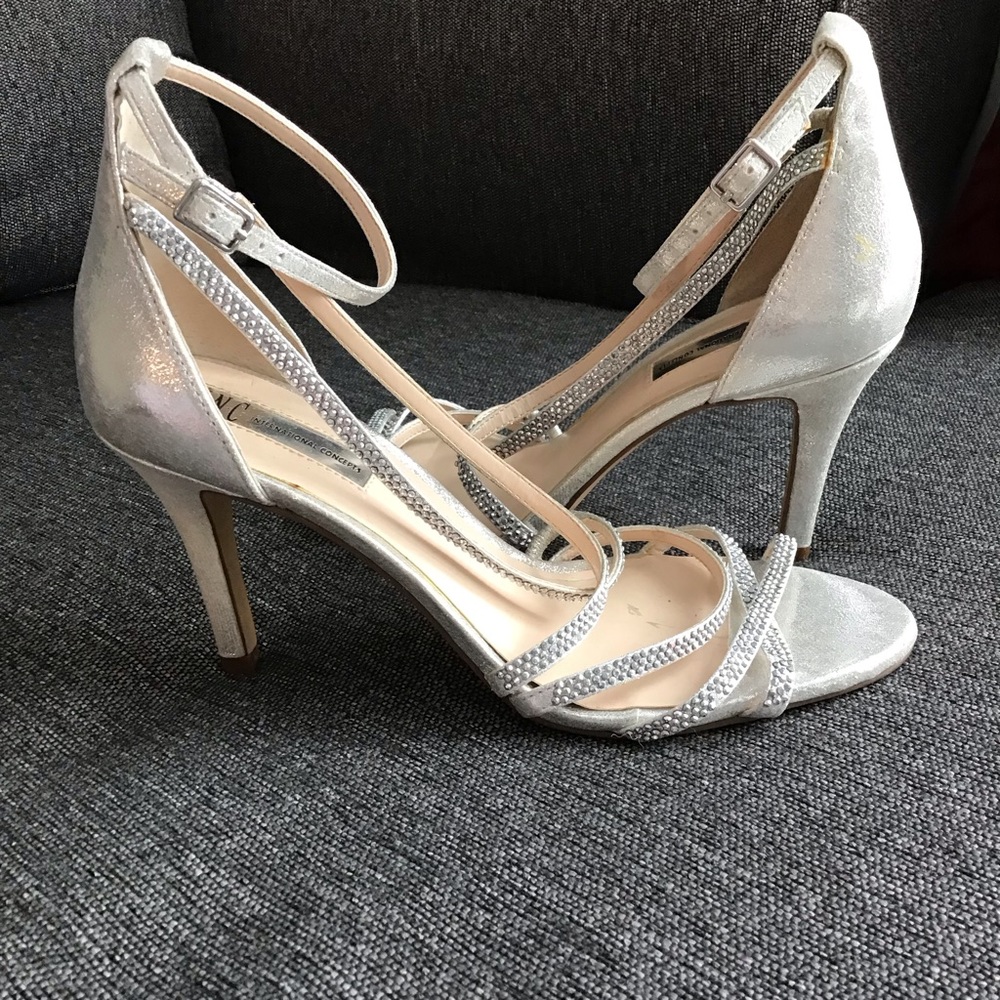 INC International Concepts Strappy Heel Sandals Size 7M Worn Once to a Wedding